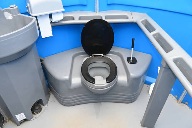 Best Portable toilet rental cost  in Edgewood, MD
